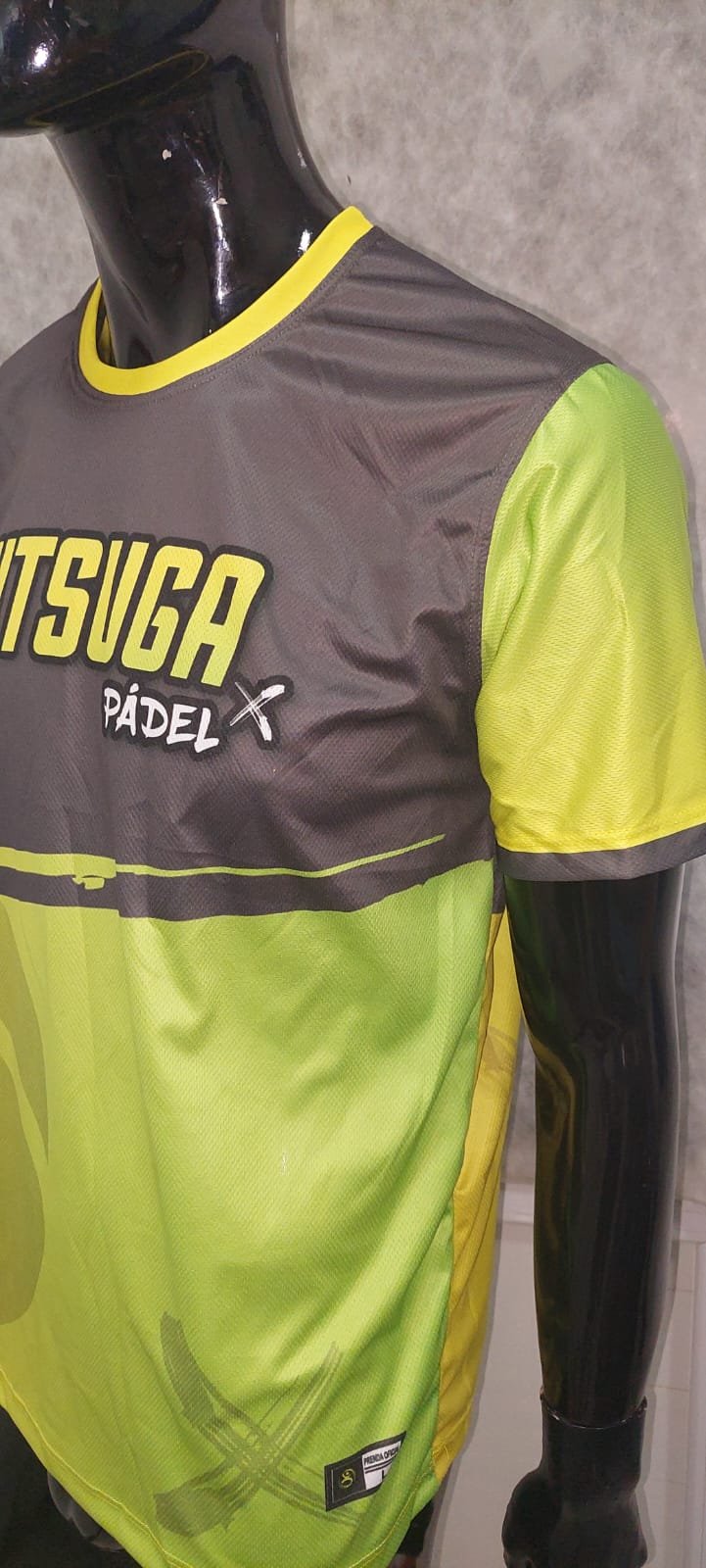 Remera 03